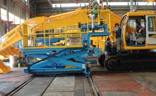 靈活輕巧液壓午夜福利视频APP导航助力商場日常維護工作